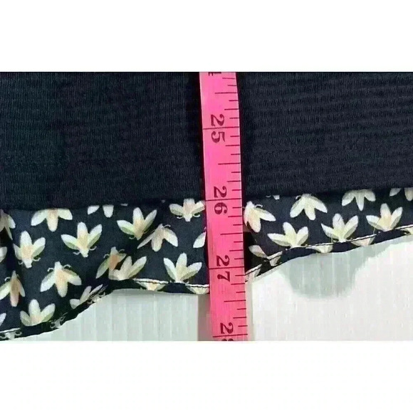 Ann Taylor Loft NWT SZ Medium Navy Blue Ribbed 3/4 Sleeve Blouse Top Hi Low Hem - Picture 3 of 9